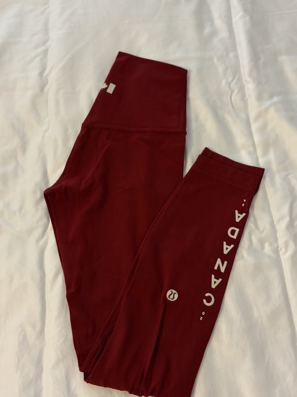 Lululemon Team Canada Align High-Rise Pant Red Size 2